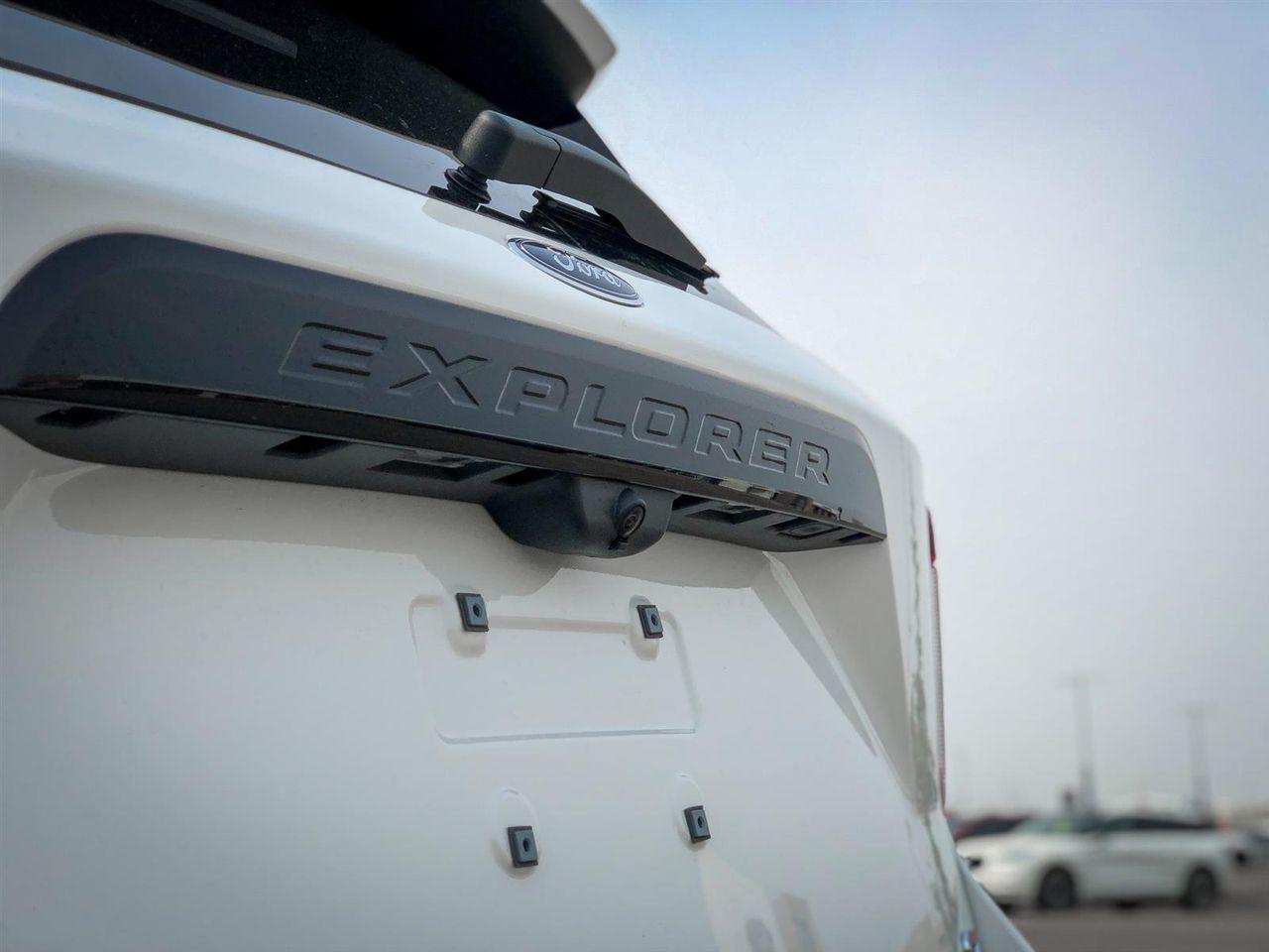 2021 Ford Explorer ST-1