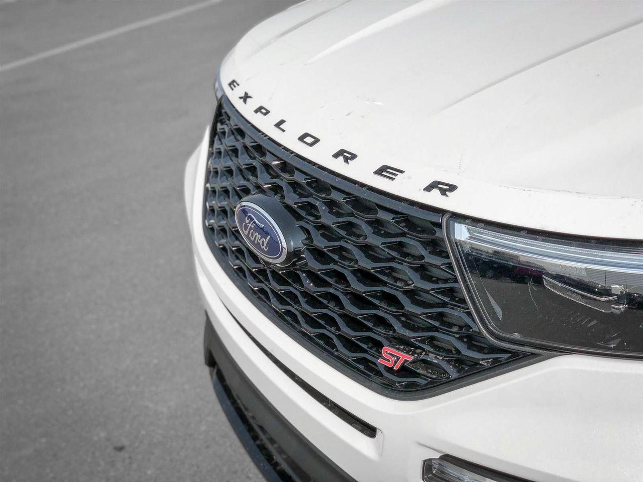 2021 Ford Explorer ST-1