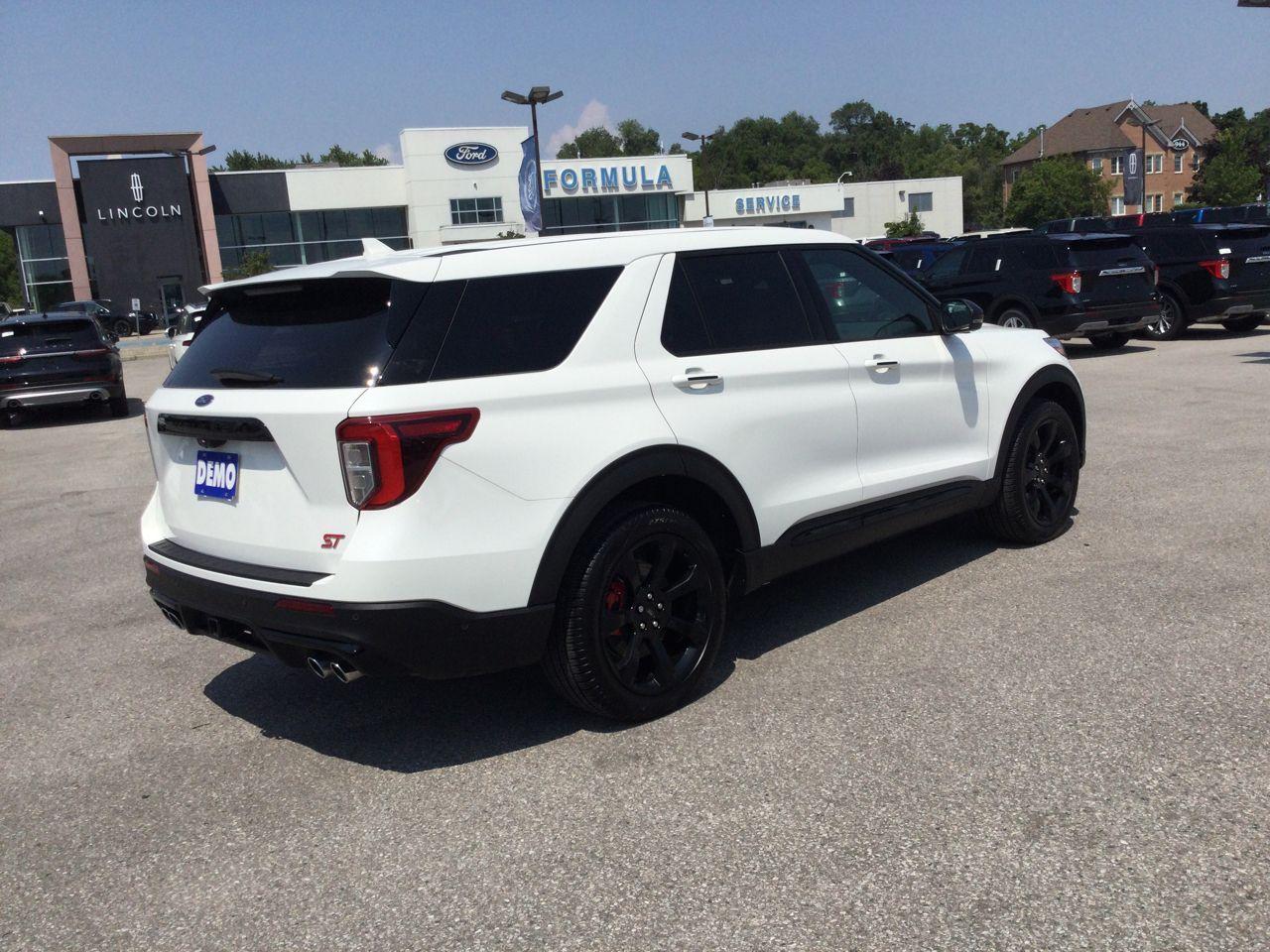 2021 Ford Explorer ST-4