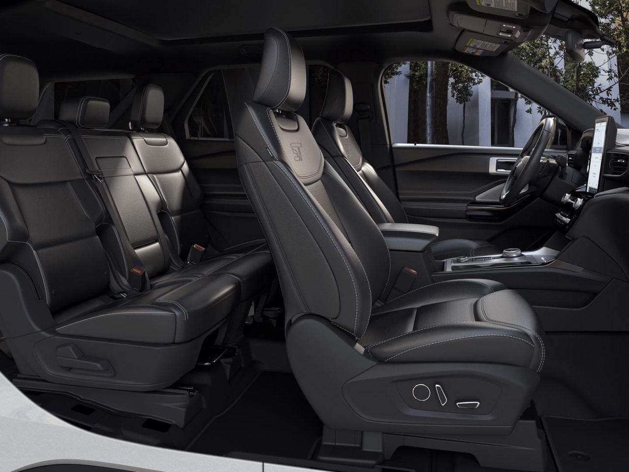 2021 Ford Explorer ST-4