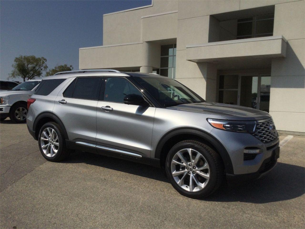 2021 Ford Explorer -3