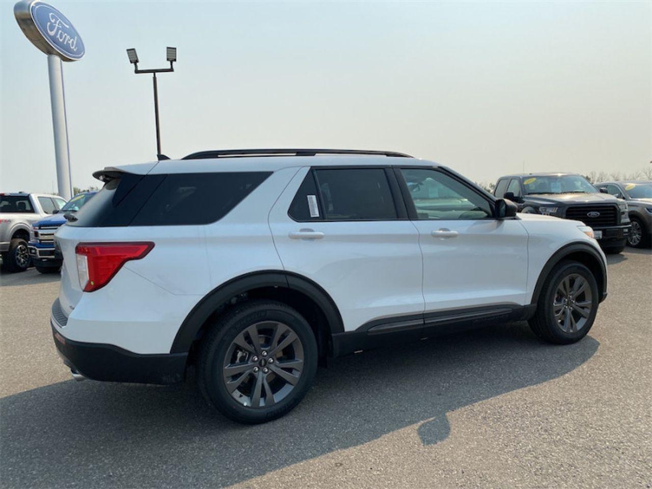 2021 Ford Explorer -2