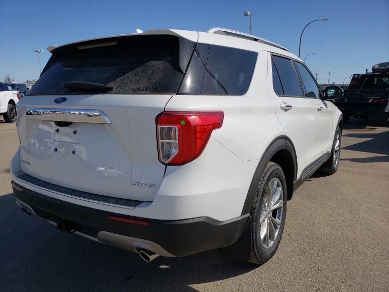 2021 Ford Explorer -4