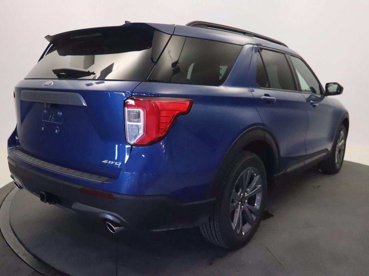 2021 Ford Explorer XLT-2