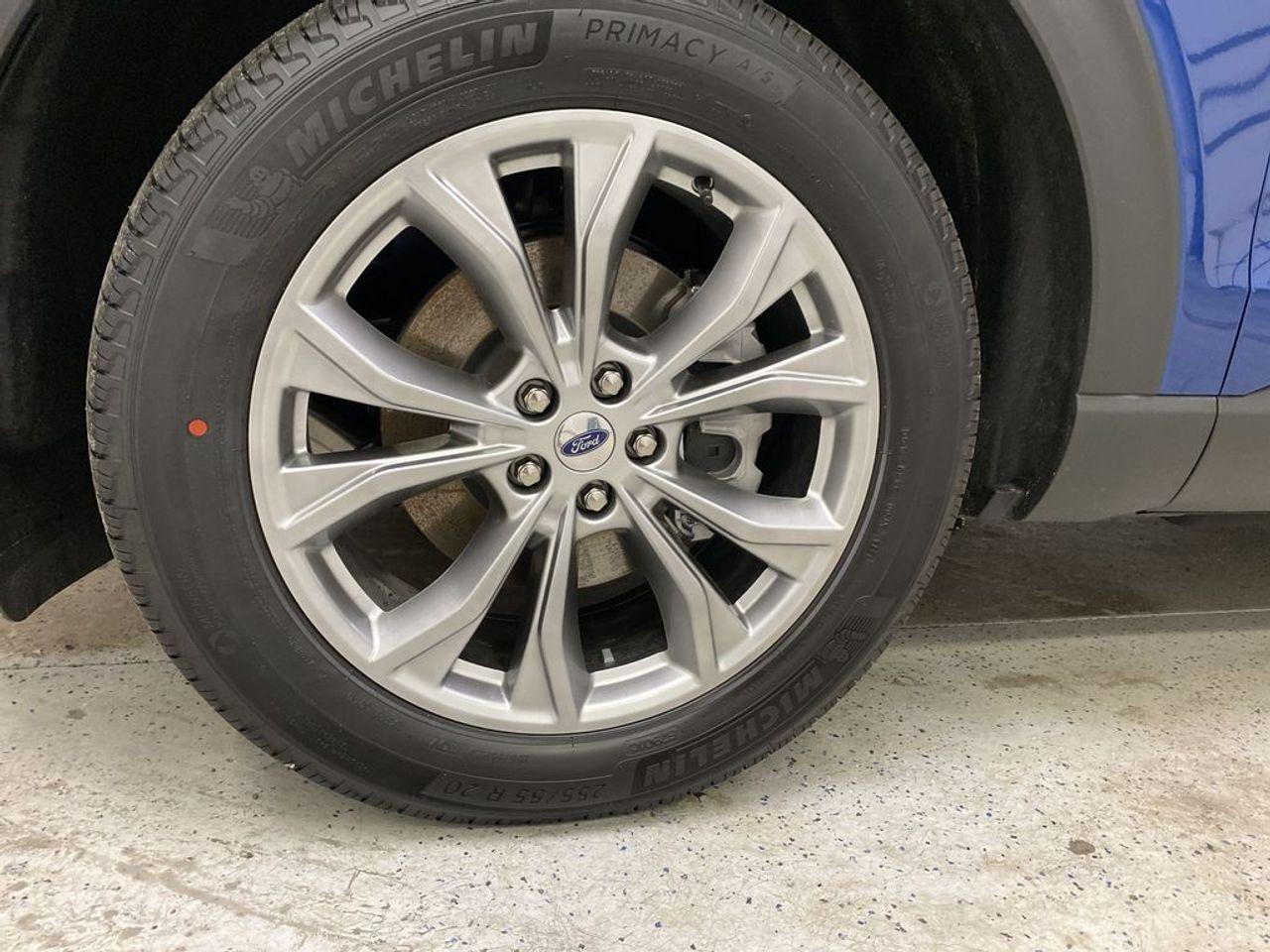 2021 Ford Explorer XLT-2