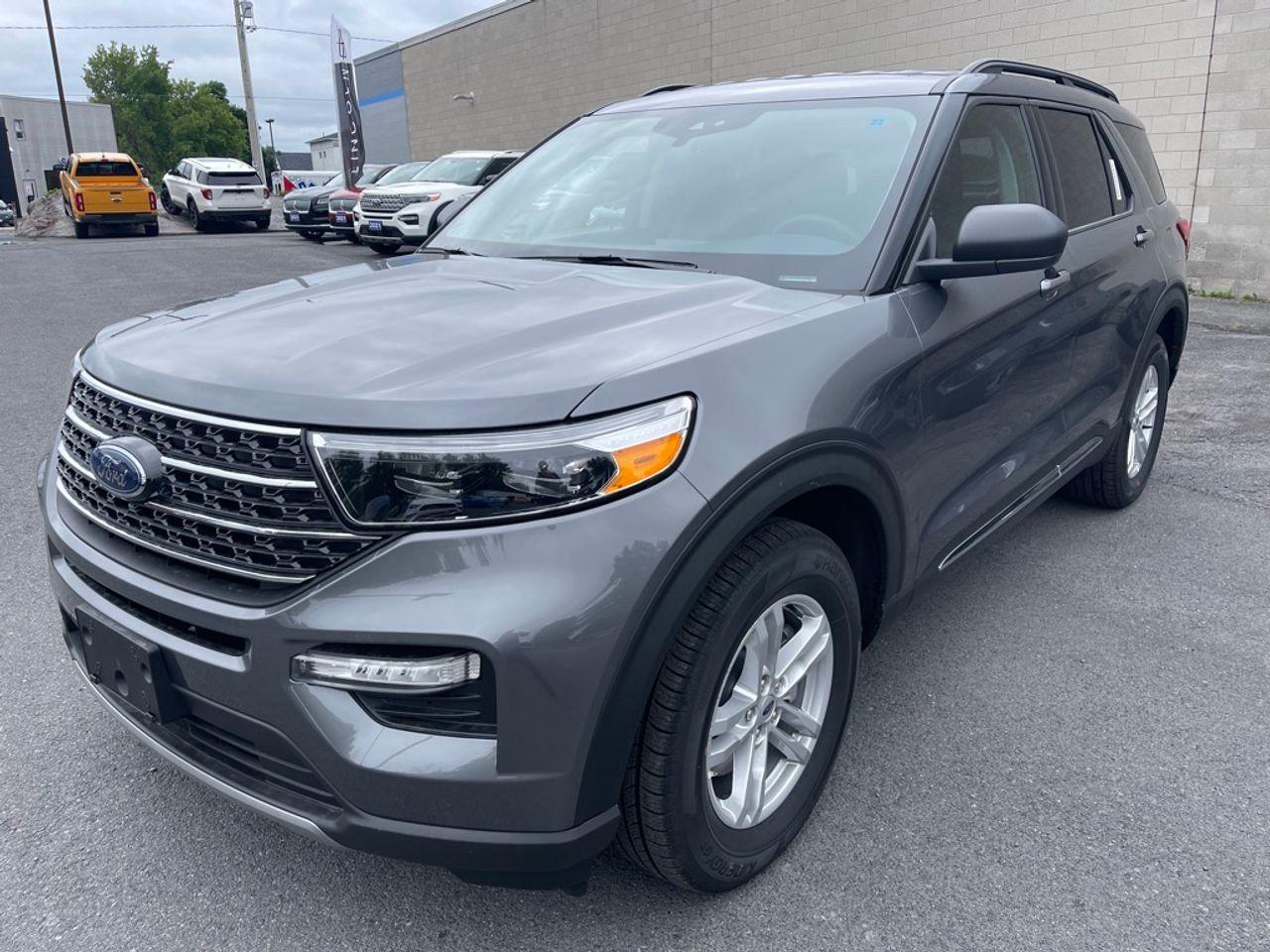 2021 Ford Explorer XLT-0
