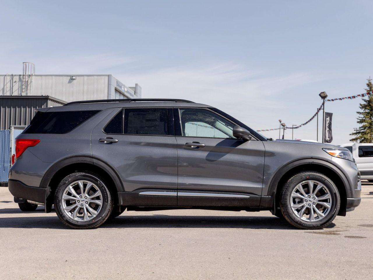 2021 Ford Explorer XLT-2