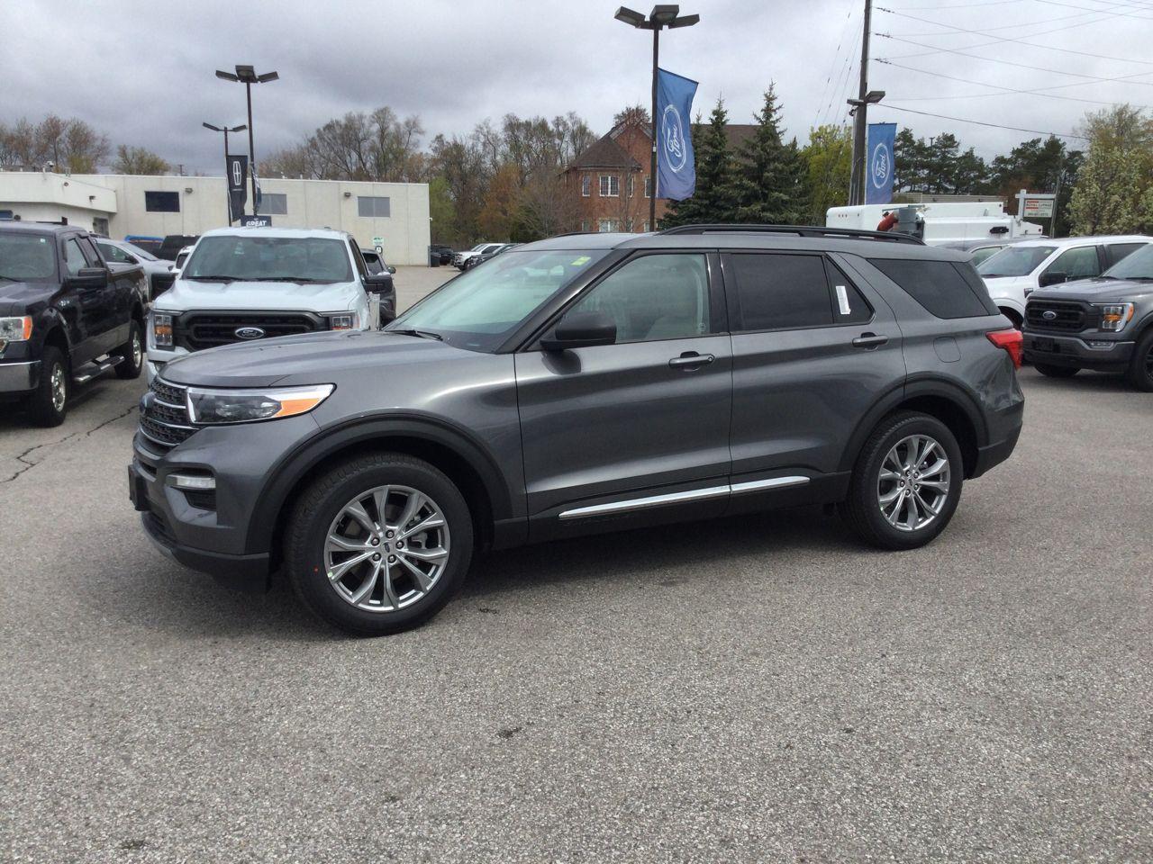2021 Ford Explorer XLT-0