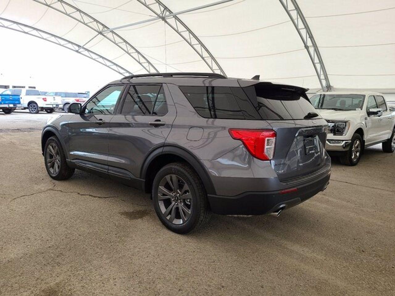 2021 Ford Explorer XLT-1