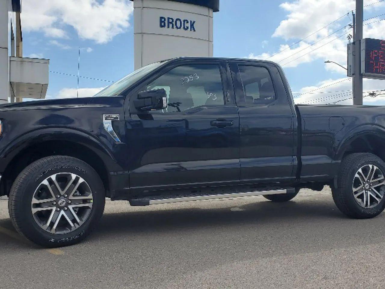 2021 Ford F-150 Lariat-0