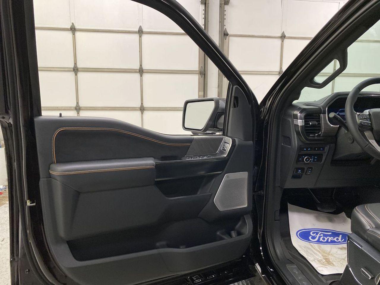2021 Ford F-150 Platinum-3