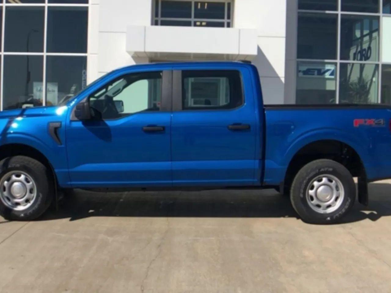 2021 Ford F-150 XL-4