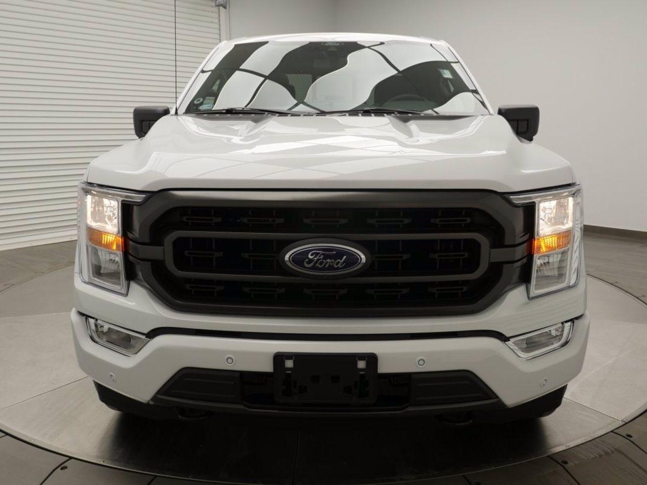 2021 Ford F-150 XLT Sport-3