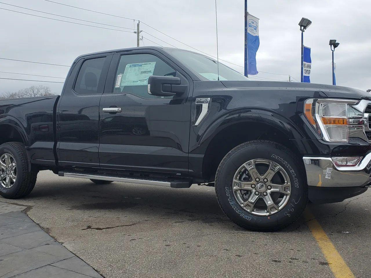 2021 Ford F-150 XLT-2