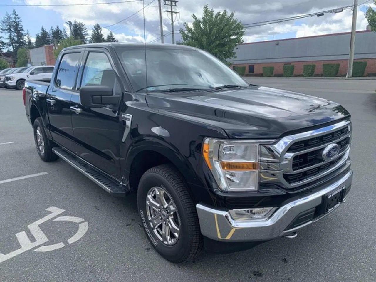 2021 Ford F-150 XLT-2