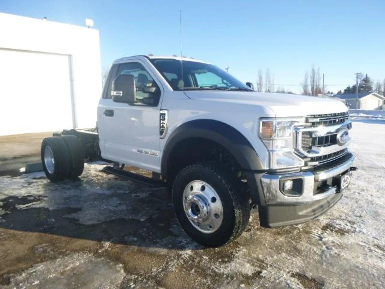 2021 Ford F-600 -2