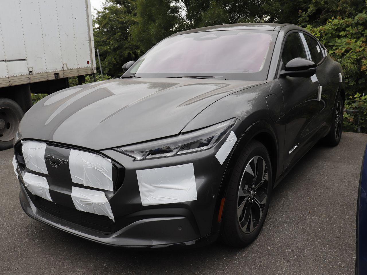 2021 Ford Mustang Mach-E -0