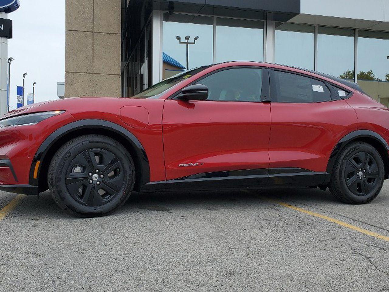 2021 Ford Mustang Mach-E -4