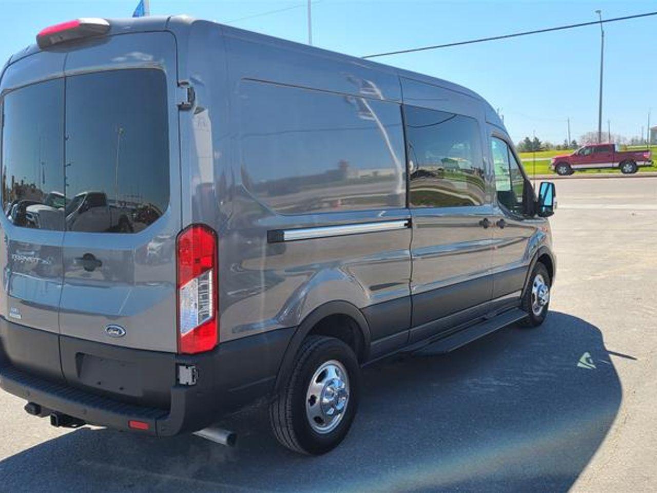2021 Ford Transit -3