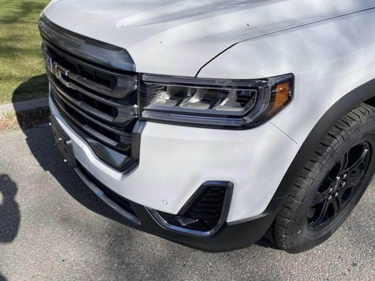 2021 GMC Acadia AT4-2