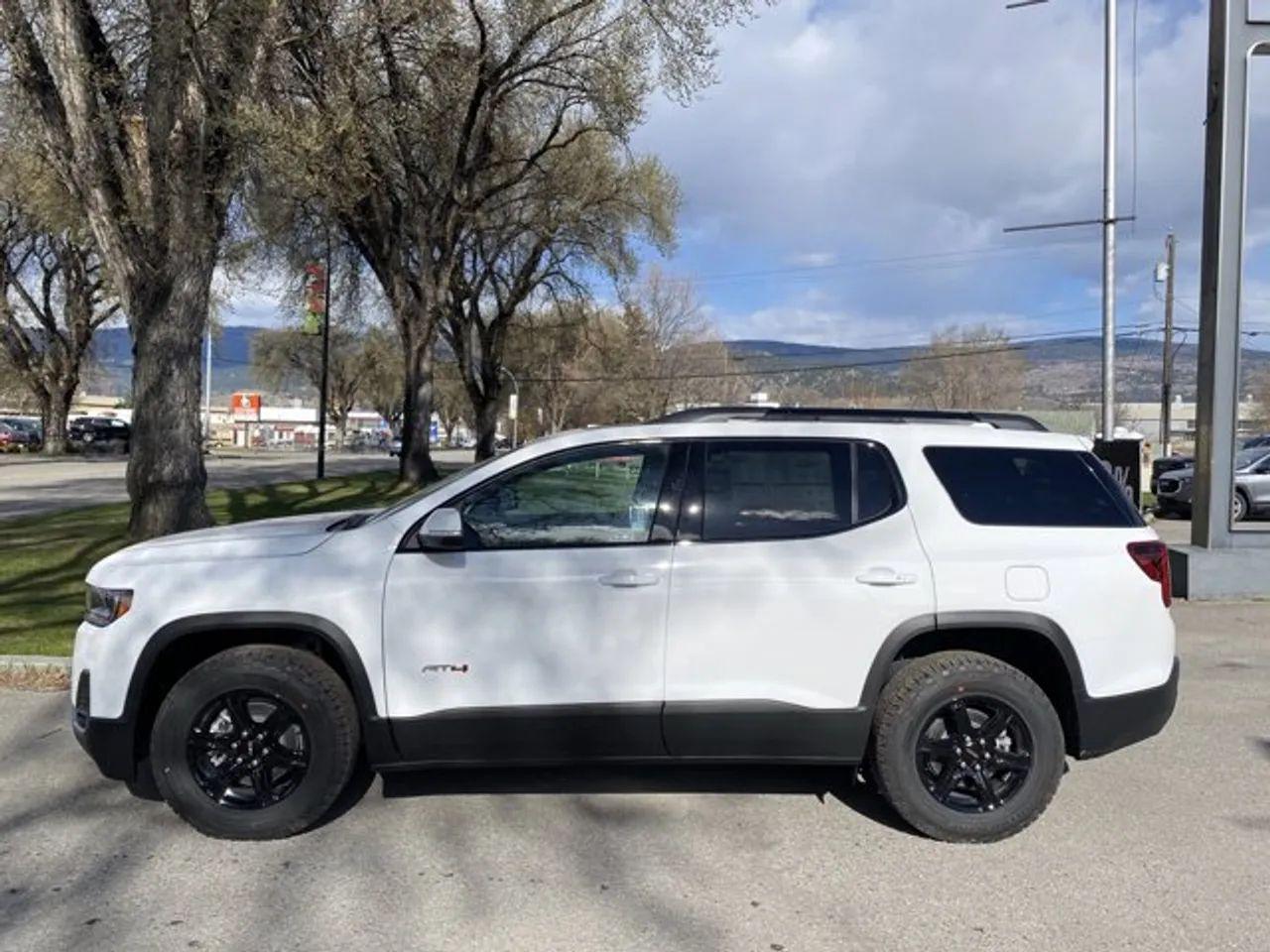 2021 GMC Acadia AT4-3