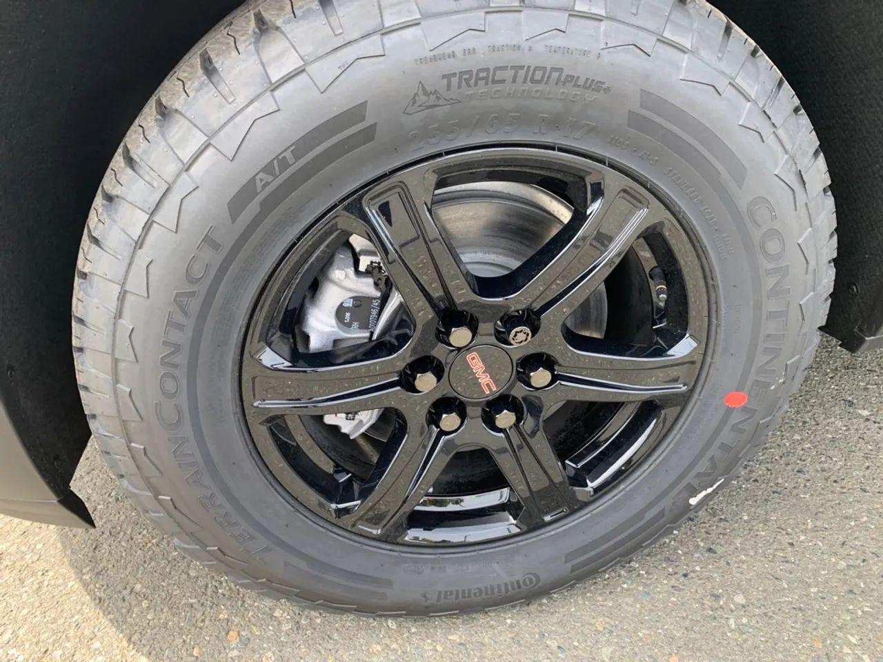 2021 GMC Acadia AT4-3