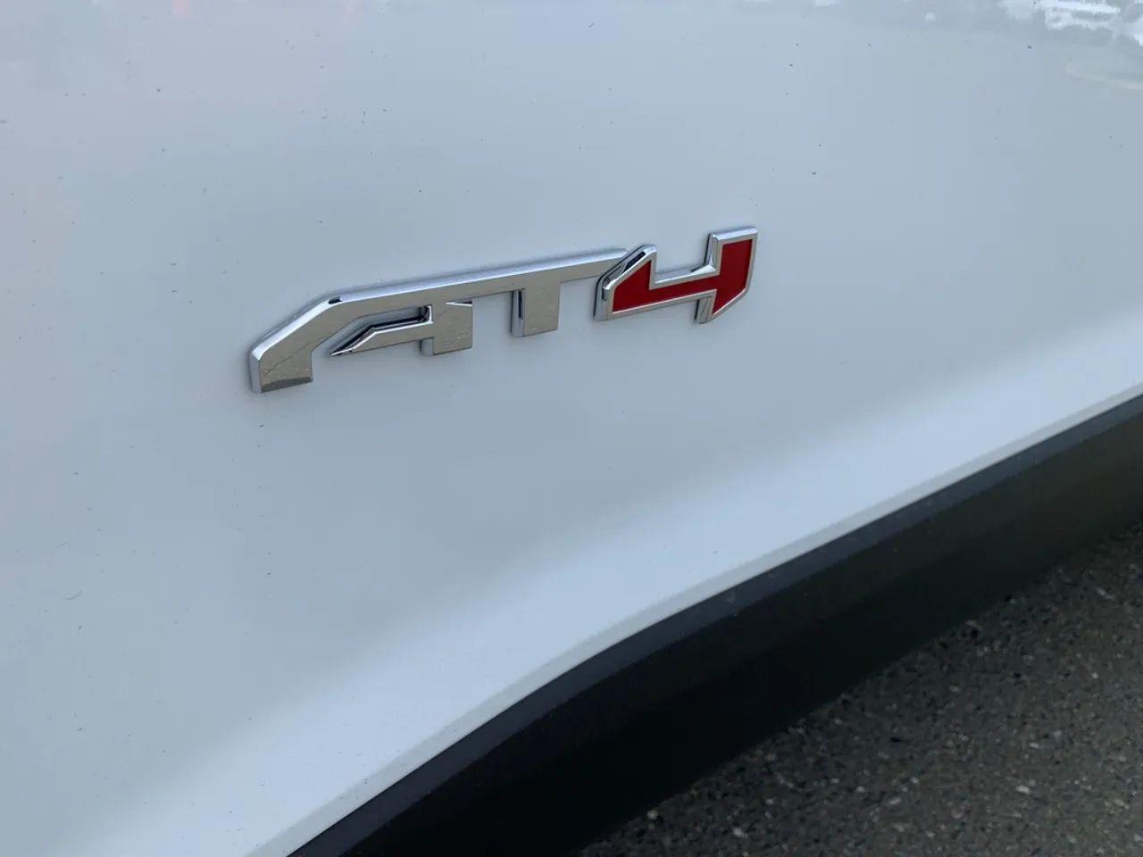 2021 GMC Acadia AT4-4