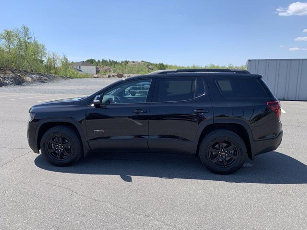 2021 GMC Acadia AT4-3