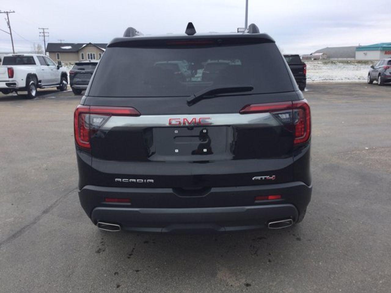 2021 GMC Acadia AT4-3