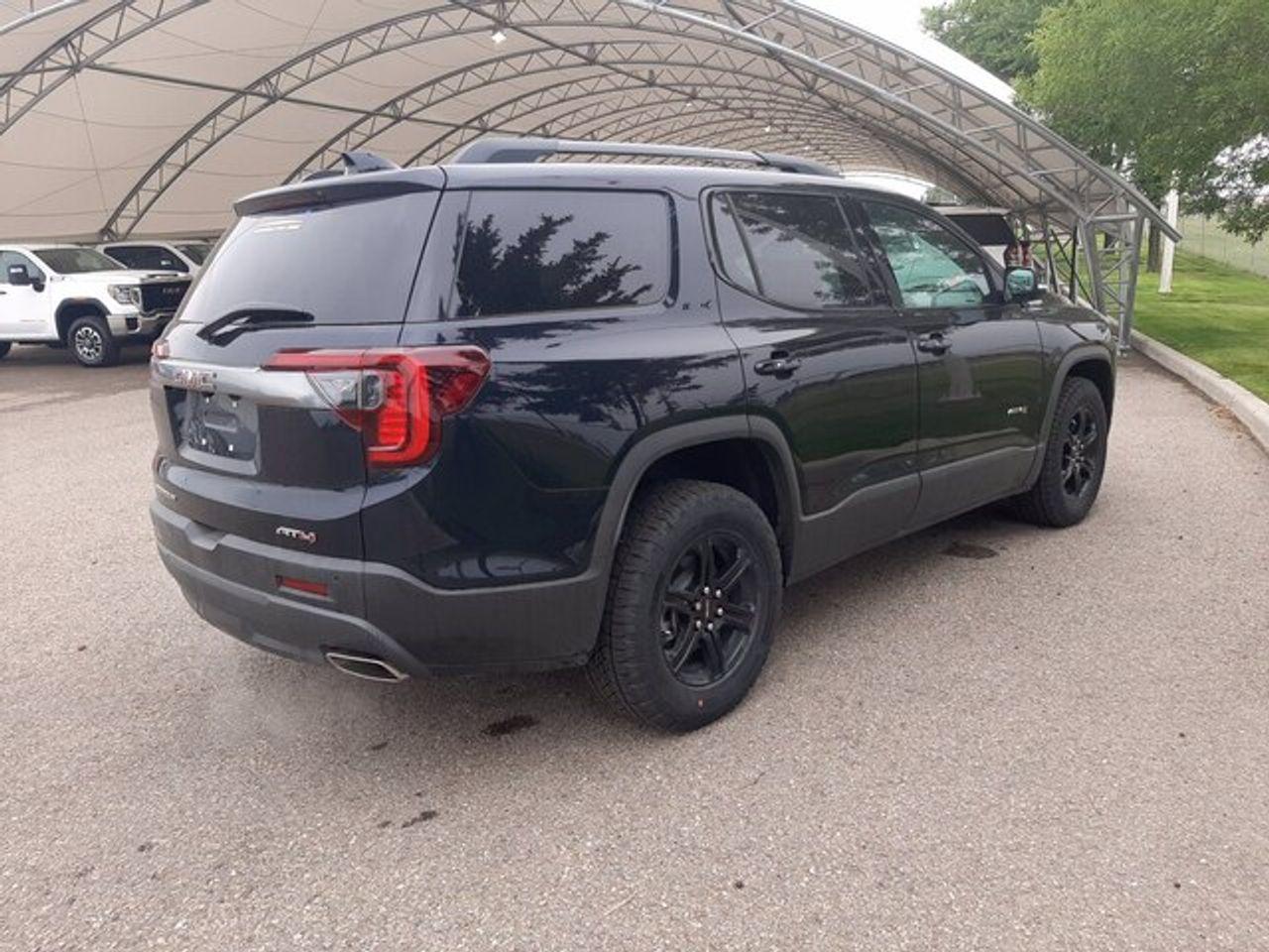 2021 GMC Acadia AT4-3