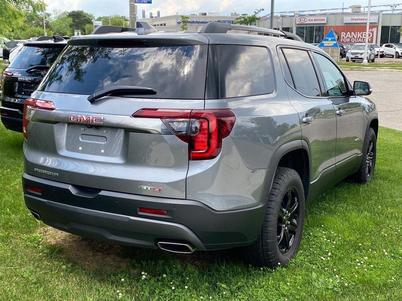 2021 GMC Acadia AT4-3