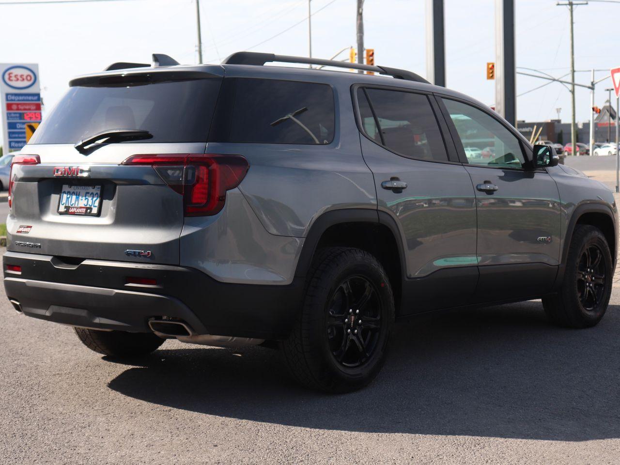 2021 GMC Acadia AT4-2