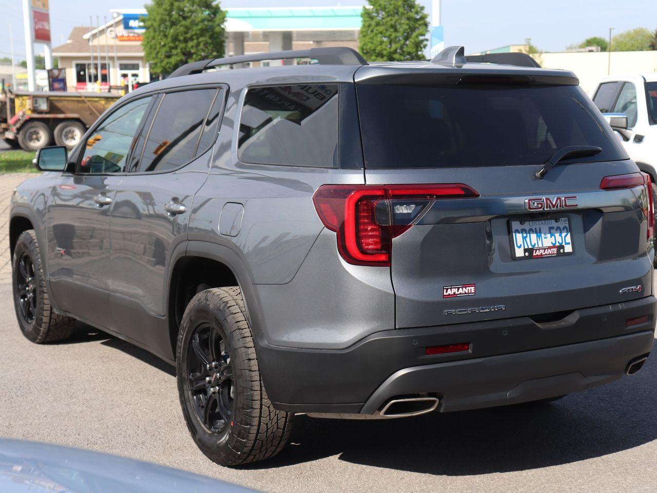 2021 GMC Acadia AT4-4