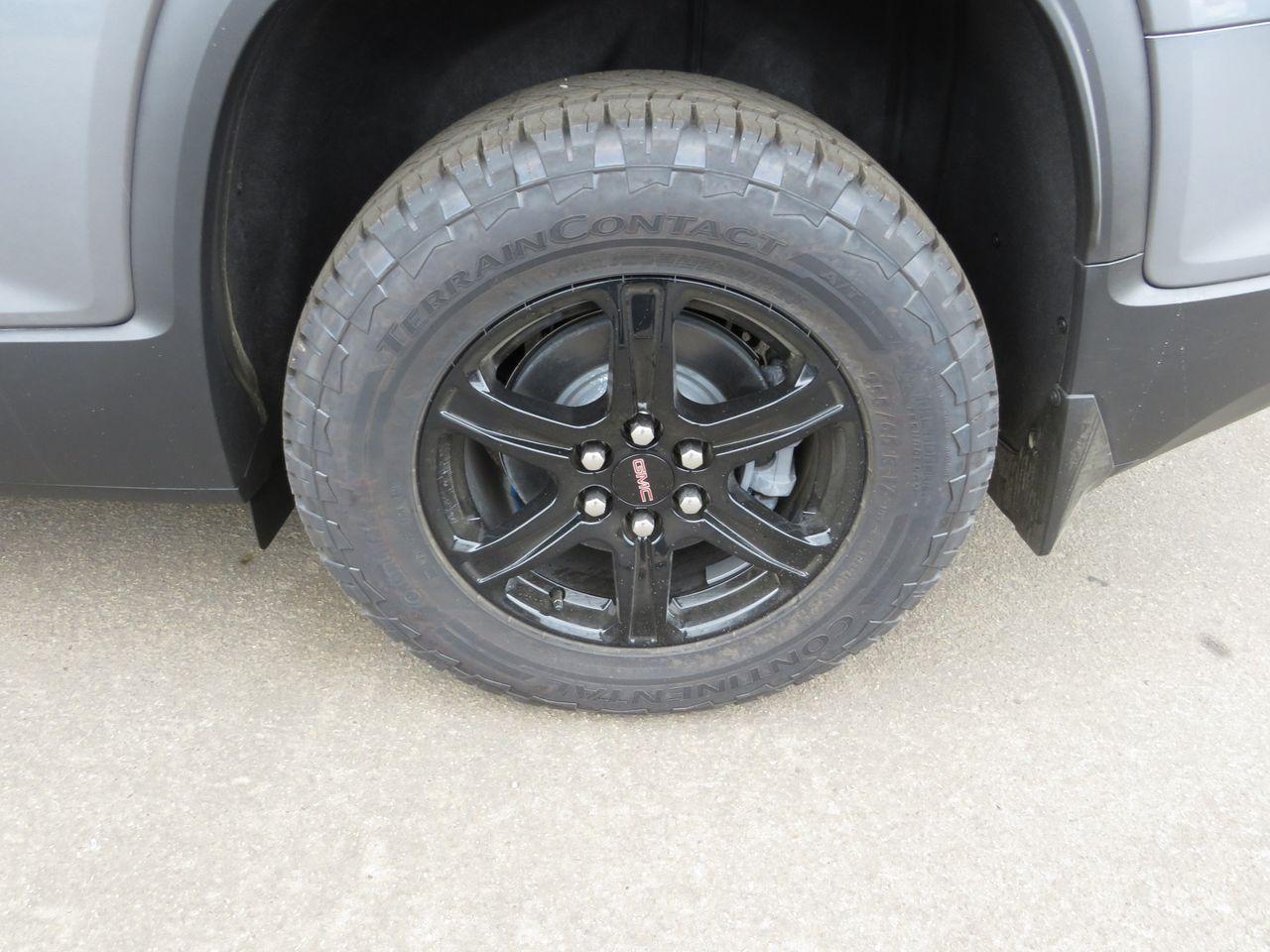 2021 GMC Acadia AT4-3