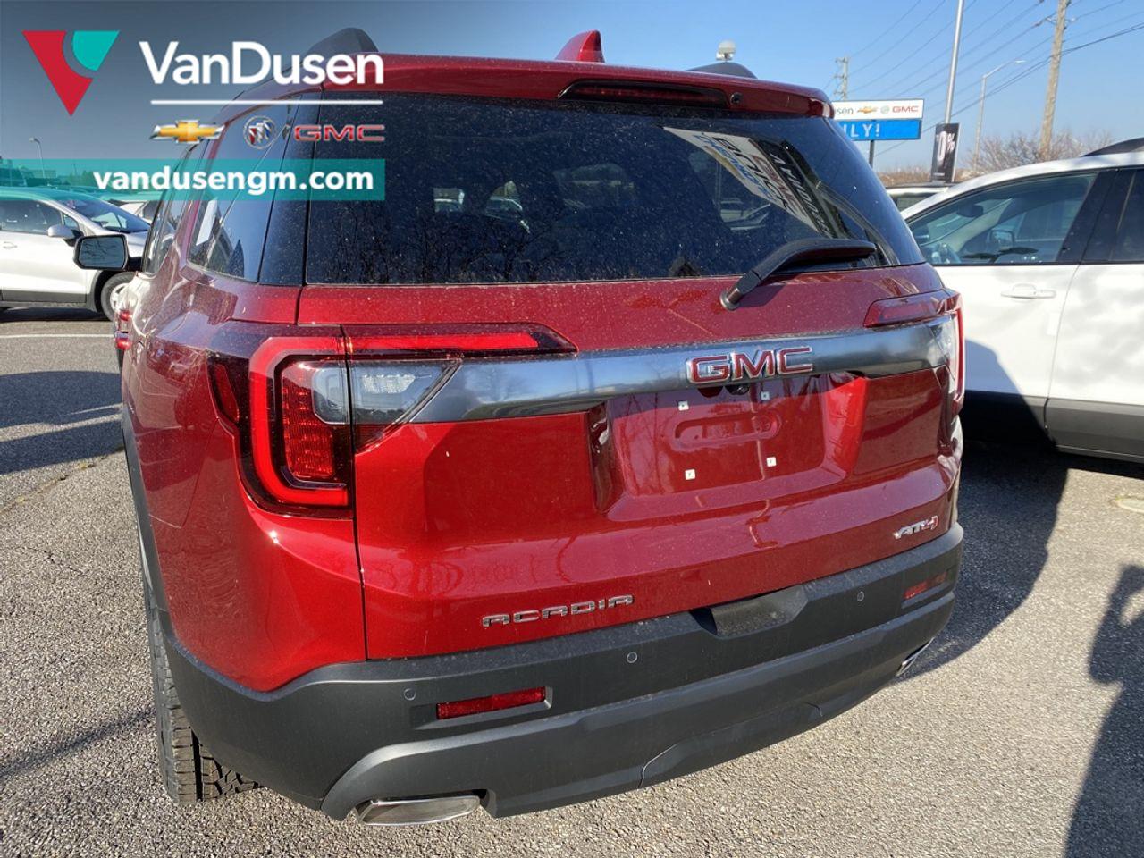 2021 GMC Acadia AT4-4