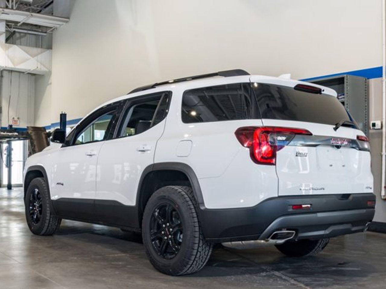2021 GMC Acadia AT4-3