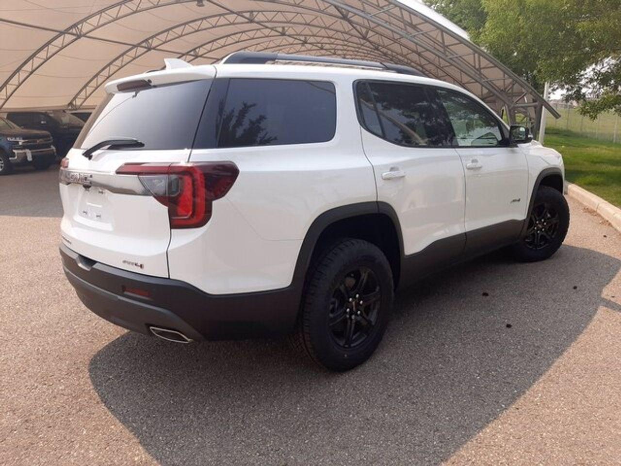 2021 GMC Acadia AT4-3