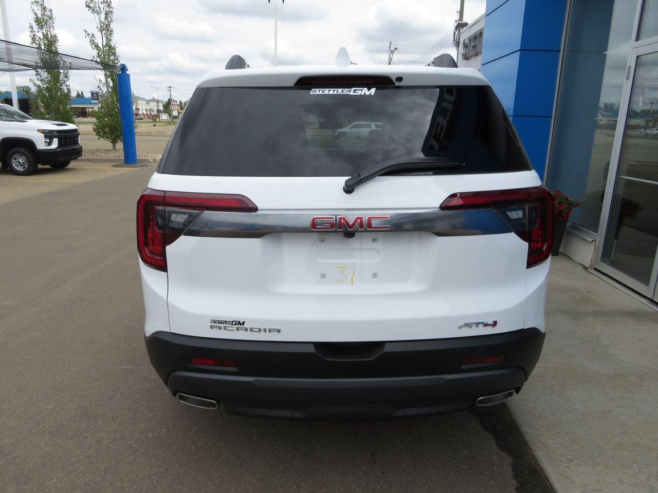 2021 GMC Acadia AT4-4