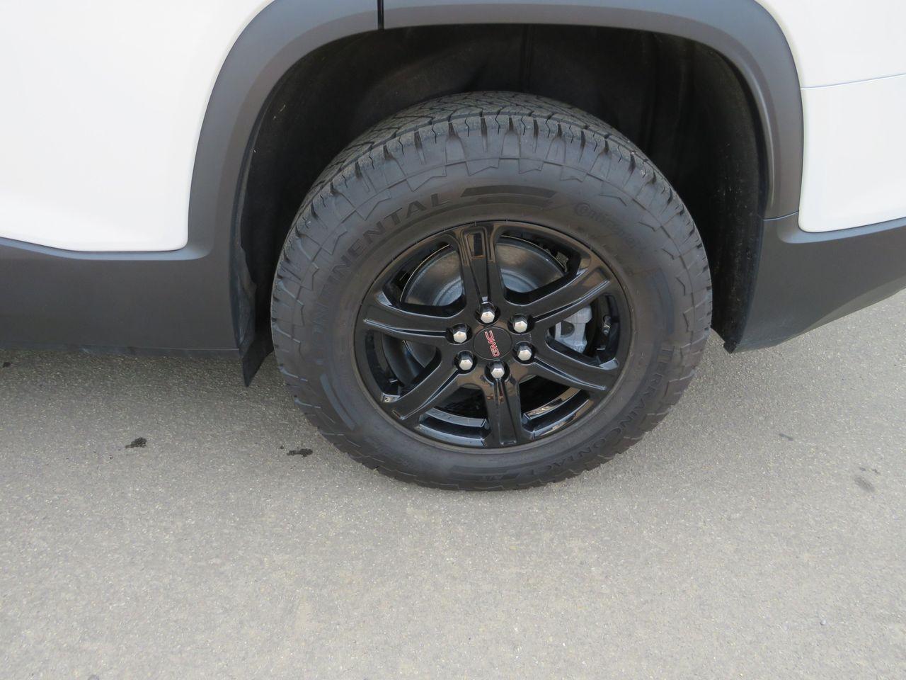 2021 GMC Acadia AT4-3