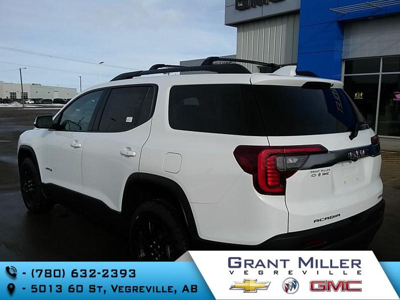 2021 GMC Acadia AT4-2
