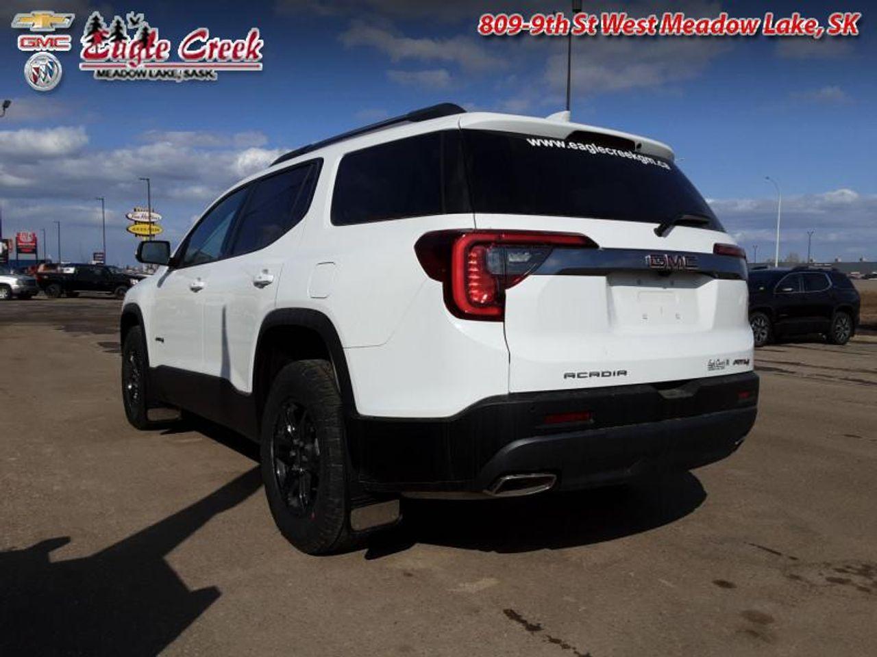 2021 GMC Acadia AT4-4