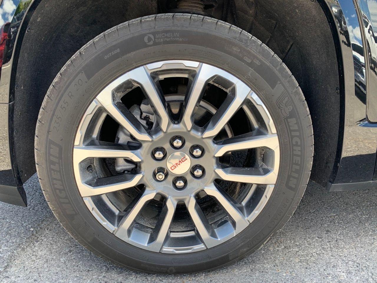 2021 GMC Acadia Denali-2