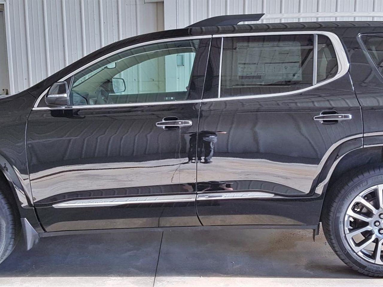 2021 GMC Acadia Denali-1