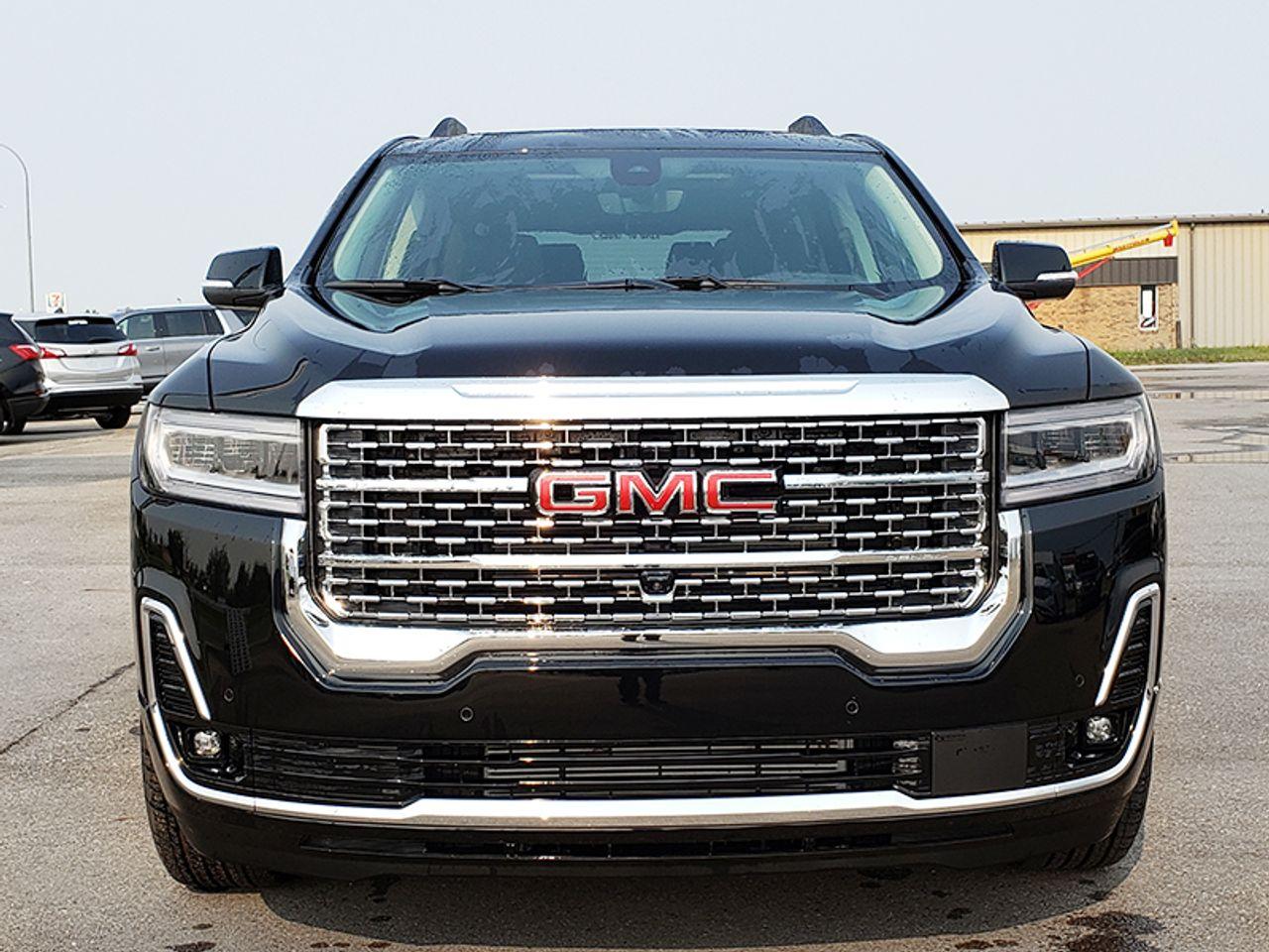 2021 GMC Acadia Denali-2