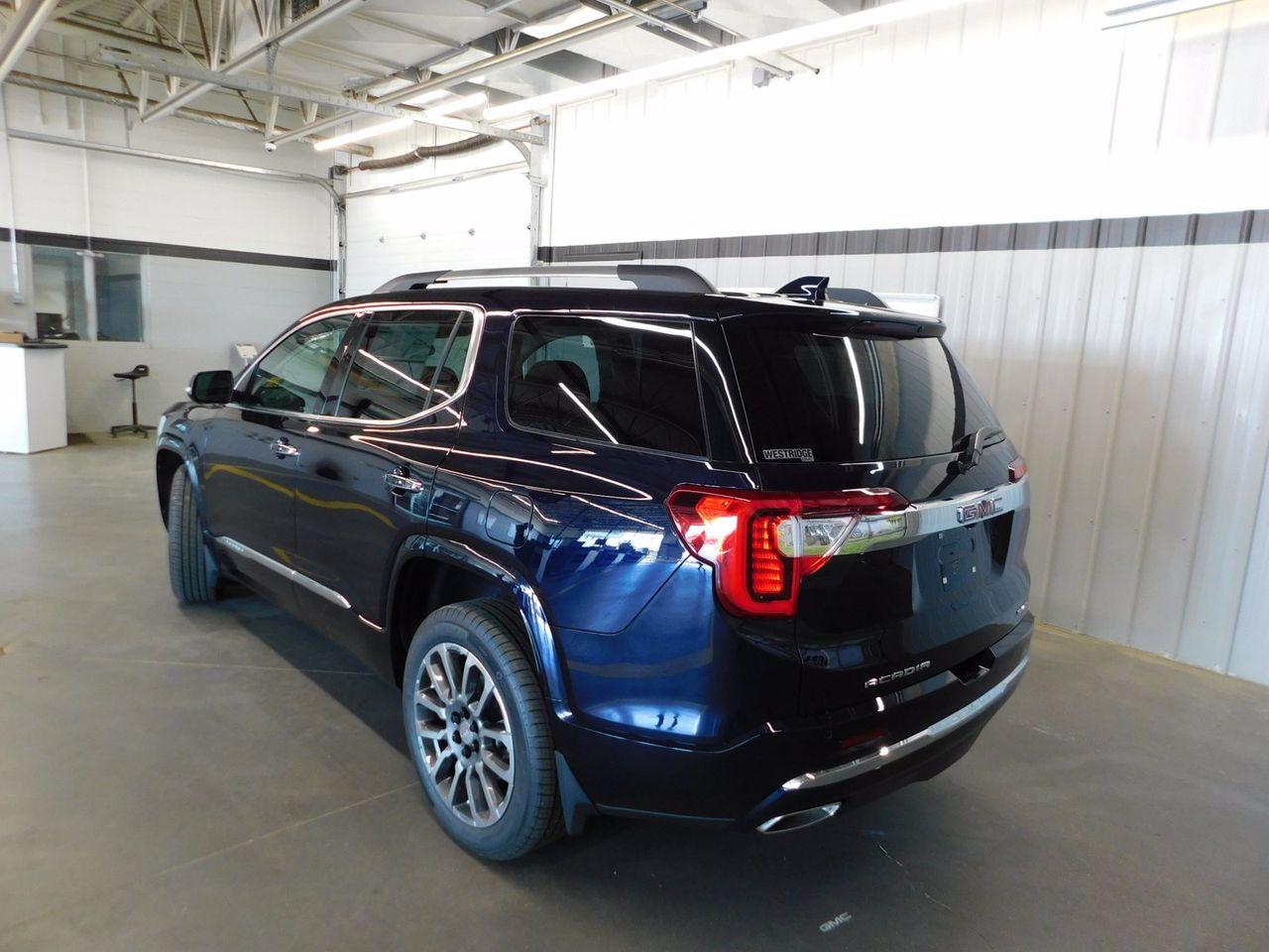 2021 GMC Acadia Denali-2