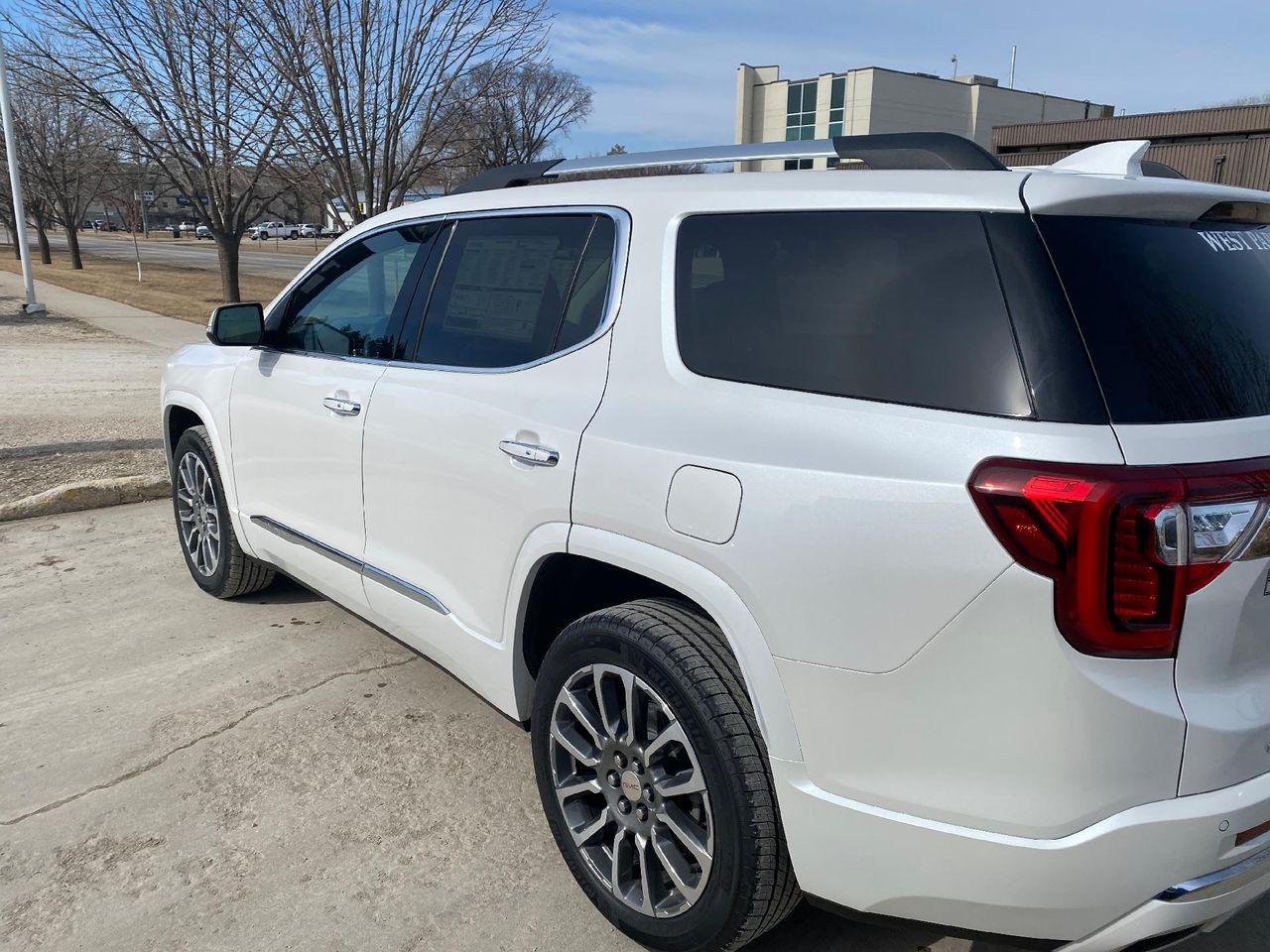 2021 GMC Acadia Denali-4
