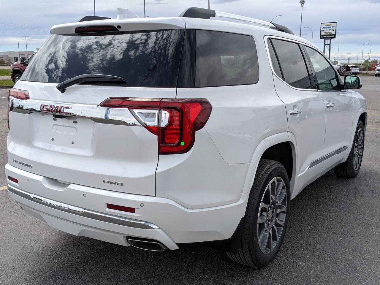2021 GMC Acadia Denali-3