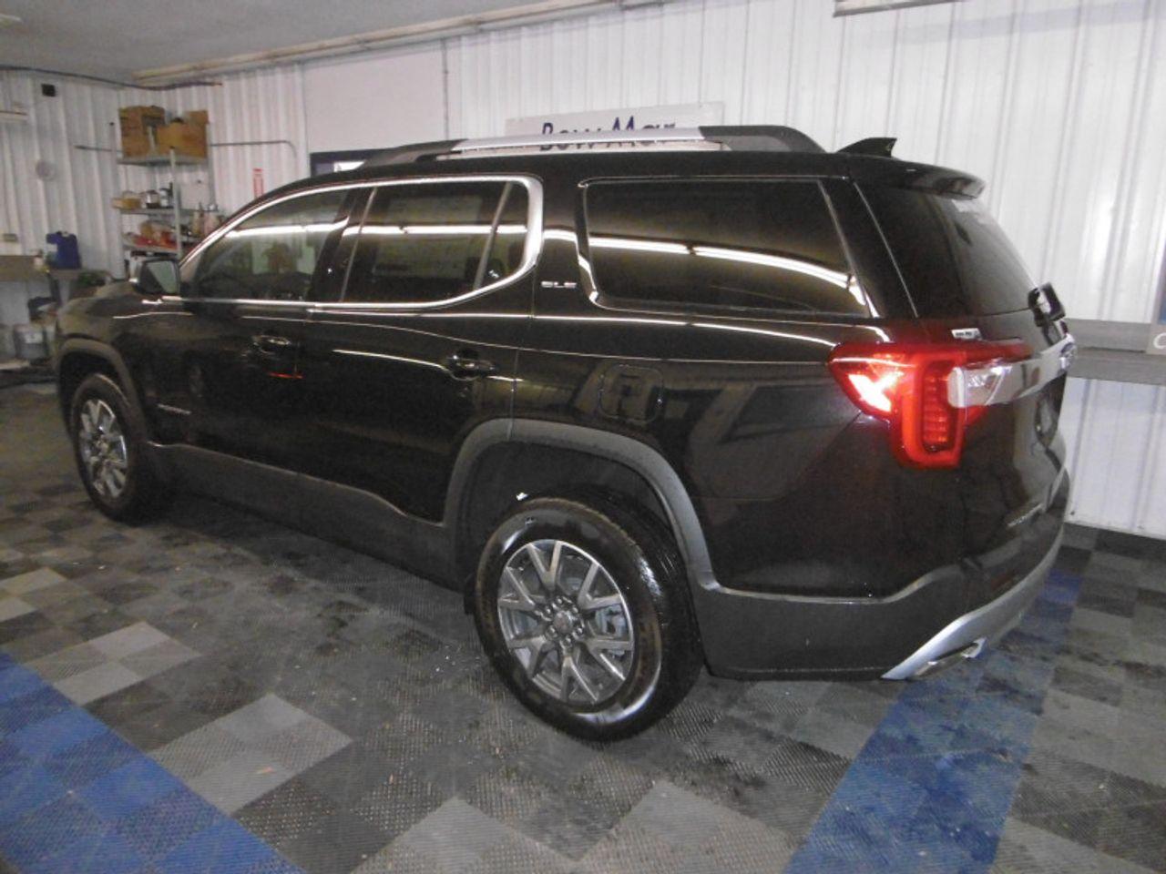 2021 GMC Acadia SLE1-2