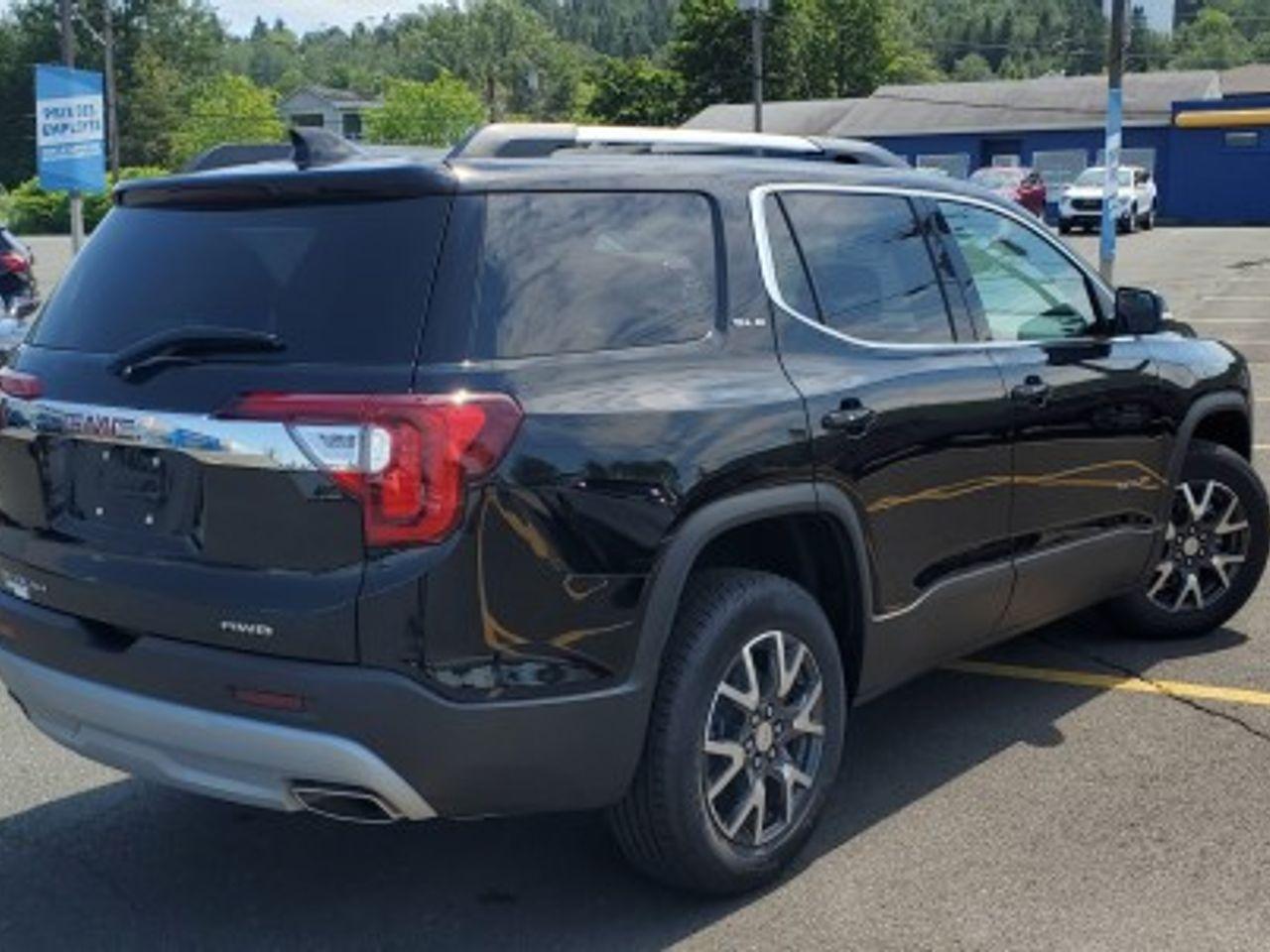 2021 GMC Acadia SLE1-3