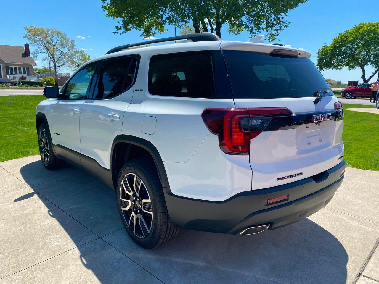 2021 GMC Acadia SLE1-4